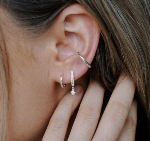 Orelia - Simple Ear Cuff - Silver